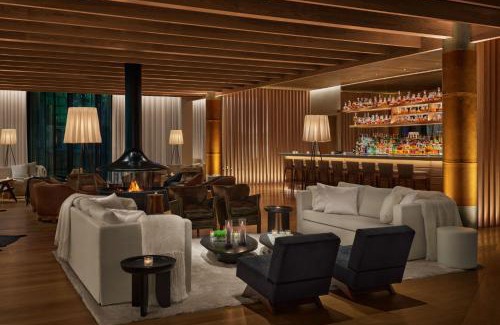 Downtown Hotel | The Reykjavik EDITION