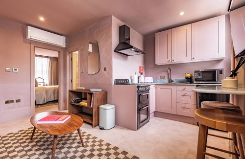 Kings Cross St. Pancras Hotel | The Rokxy Townhouse - Kings Cross