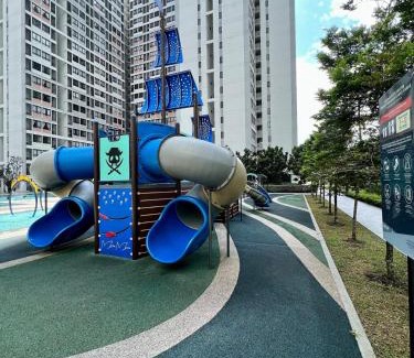 Sepang Apartment | The Ruby R HorizonSuites KLIA WIFI