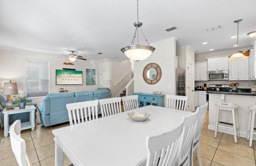 Villages of Crystal Beach House | The Salty Pearl