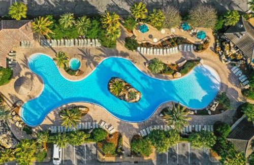Villages of Crystal Beach House | The Salty Pearl
