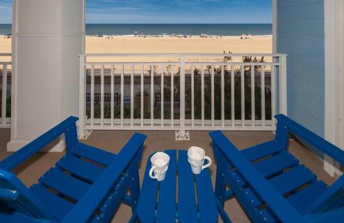 Sandbridge Apartment | The Sanctuary - Footprints by the Shore B109