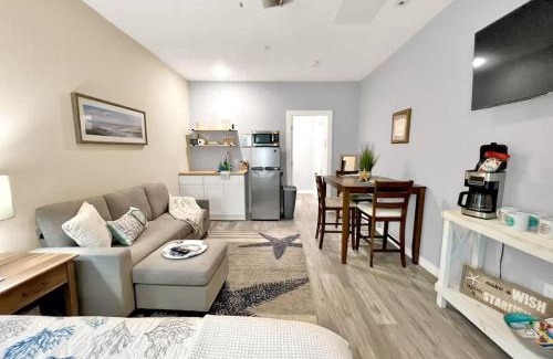 Fort Walton Beach Apartment | The Sand Dollar Beach at FWB - Unit 4