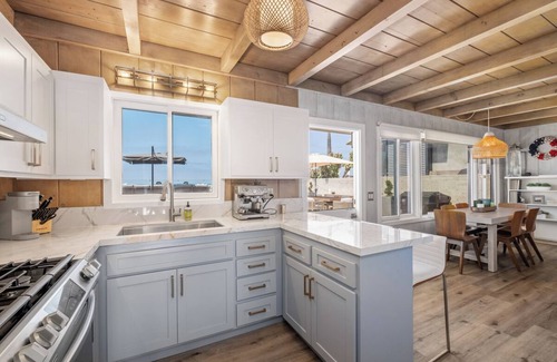 Capistrano Beach House | The Sandbox - Vintage Beachfront Bungalow on private beach with air conditioning