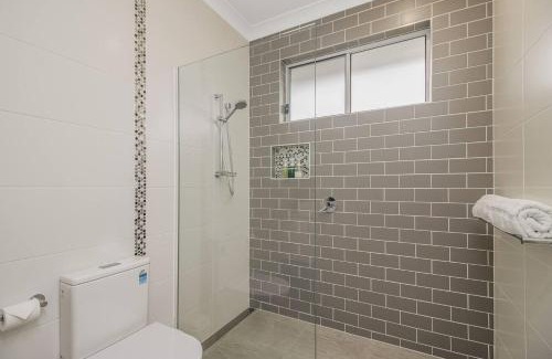 Kingscliff Apartment | The Seaside Suite - Beachside Granny Flat by uHoliday
