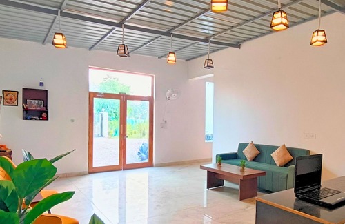 Ramnagar Hotel | The Secret Hideout