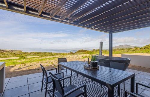Langebaan Apartment | The Shark Bay Villas