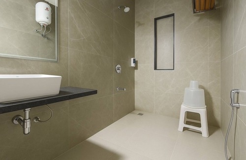 Baradia Hotel | The Sky Imperial Bapu’s Resort