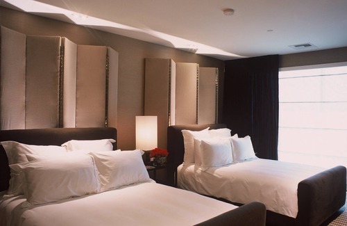 Las Vegas Strip Resort | The SKYLOFTS at MGM Grand