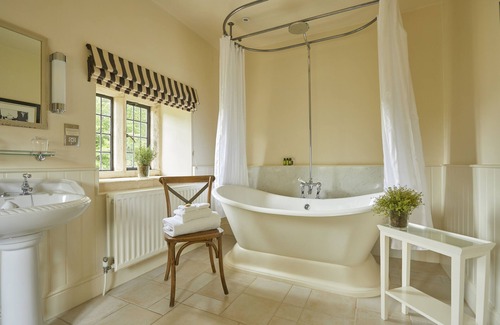 Lower Slaughter Hotel | The Slaughters Manor House