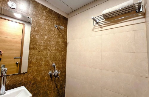 Greater Noida Hotel | The Spotlight