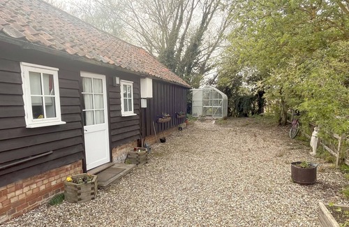 Woodbridge House | The Stables at Partridge Lodge.