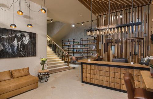 Plovdiv Center Hotel | THE STAY Boutique Hotel Central Square - Free Compliments - Free Wi-Fi - TOP LOCATION - Nearby Paid Parking