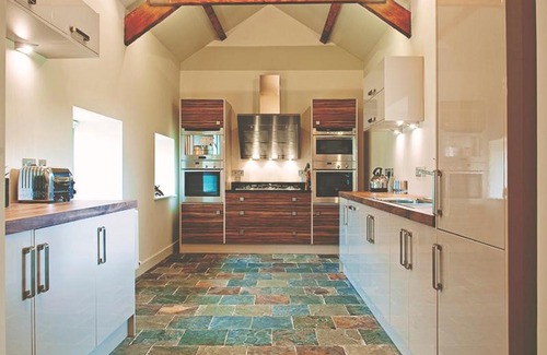 Pistyll House | The Tack Room