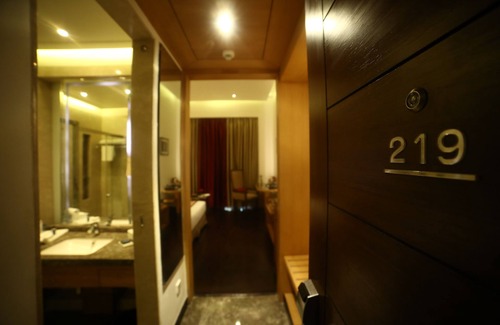 South West Hotel | The Umrao