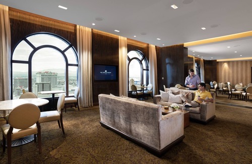 Las Vegas Strip Hotel | The Venetian Prestige Club Lounge