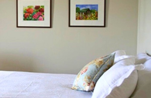 Prince Edward House | THE VIEW- Stunning 'Lake On The Mountain' Estate with Beach Access