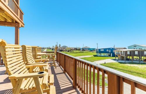 Surfside Beach House | The Views - Big Groups Welcome - Easy Beach Access