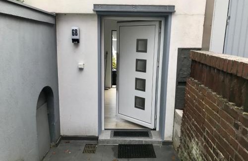 Dusseldorf-Reisholz House | The Vorbner Inn