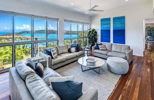 Hamilton Island House | The Vue on Hamilton Island