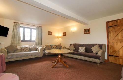 Craven Arms House | The Walton