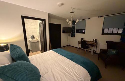 Tempsford Hotel | The Wheatsheaf in Tempsford