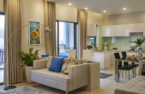 Vung Tau Hotel | The Wind Resort - Tropical Hillside Escape
