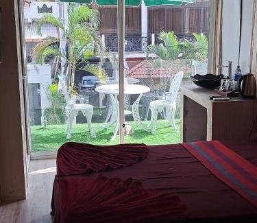 Bambalapitiya House | THE WISH RESIDENCE Kollupitiya,SeaSide Next To Marino beach Hotel,Colombo 3