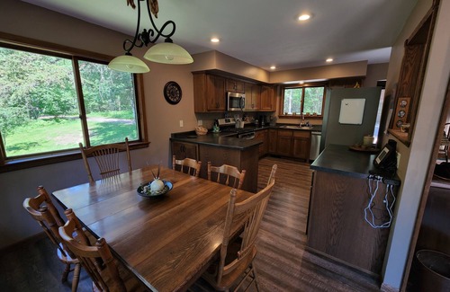 Hayward House | The Wolf Den - A Wooded Hideaway