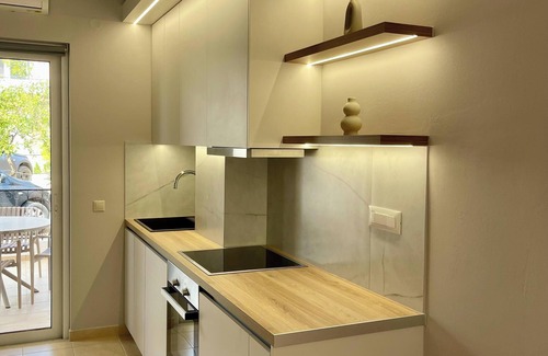 Daratsos Apartment | Thea Artemis
