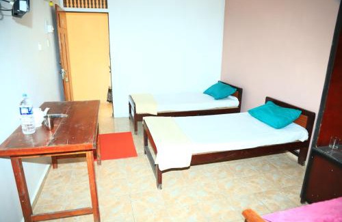 Jaffna Hotel | Thinakkural Rest