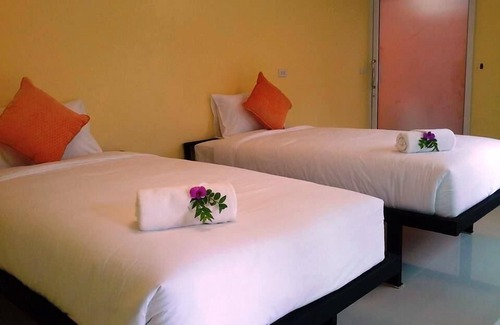 Lipa Noi Resort | Think & Retro Cafe Lipa Noi Samui