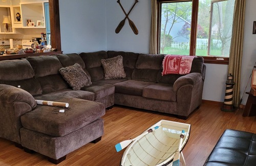 Curtice Cottage | This Account will not close it is no longer listed on VRbo