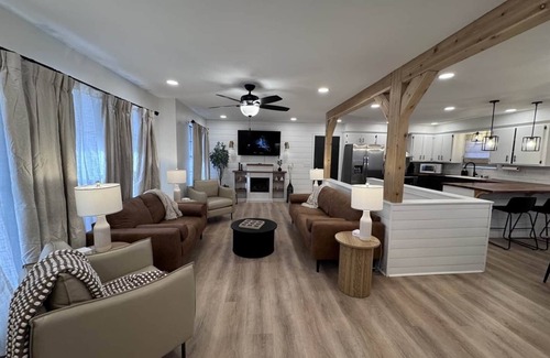 Maize House | This house is a 5 bedroom(s), 3 bathrooms, located in Maize, KS.
