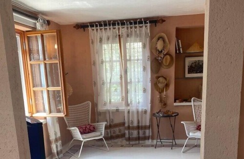 Marmaris City Center Villa | This villa is a 7 bedroom(s), 7.5 bathrooms, located in Marmaris, Muğla.