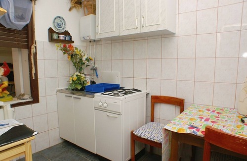 Drasnice Apartment | Three bedroom apartment near beach Drašnice, Makarska (A-2644-b)