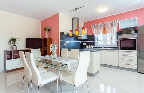 Brna Apartment | Three bedroom apartment with terrace and sea view Brna, Korčula (A-9147-a)