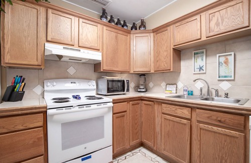 Fort Walton Beach House | Three One Three By The Sea! (Pet Friendly)