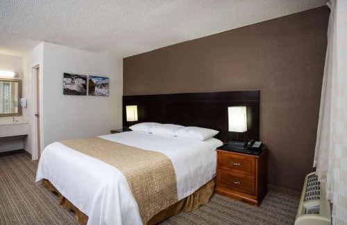Fort Wayne Hotel | Three Rivers Motel