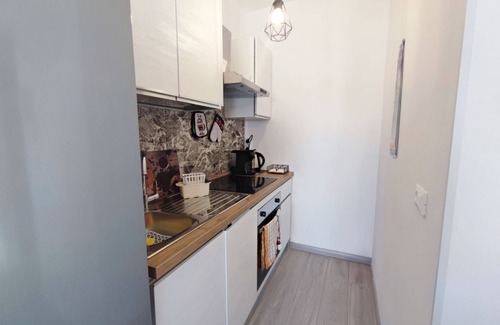 Favaro Veneto House | Tia House - Bright Studio with Private Parking!