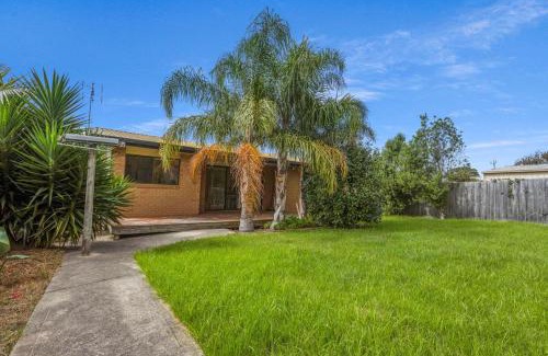 Lake Bunga House | Tidal Escape