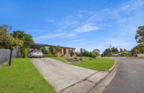 Lake Bunga House | Tidal Escape