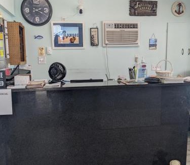 Wildwood Hotel | Tide Winds Motel