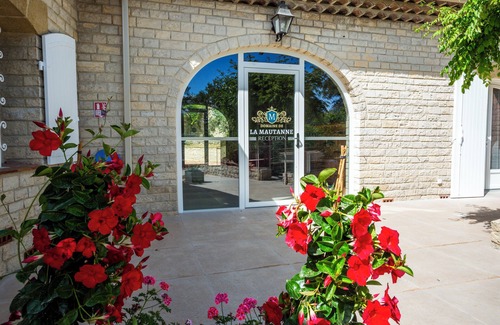 Sainte-Tulle Apartment | Tierracotta aparthotel 2 persons
