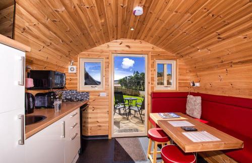 Newtonmore House | Tigh an Each B&B & Laggan Glamping
