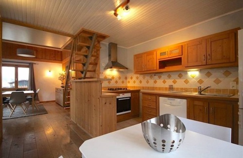 Morzine Apartment | TILLEULS in Morzine with 2 bedrooms and 2 bathrooms