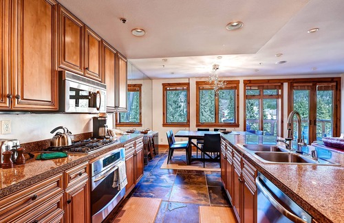 River Run Condo | Timbers and Lone Eagle by Keystone Resort