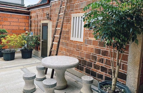 Jinning Bed & Breakfast | Time Hostel Gucuo No.1