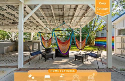 Fairvilla House | Tiny Cottage - 3 MI to Downtwn w Grill & Hammocks