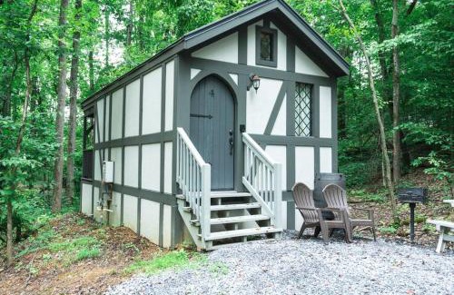 Sevierville House | Tiny Home Cottage Near the Smokies #4 Stella